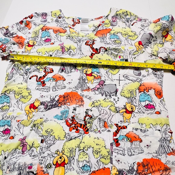 Disney Winnie the Pooh friends white background Med Scrub top - Picture 3 of 15